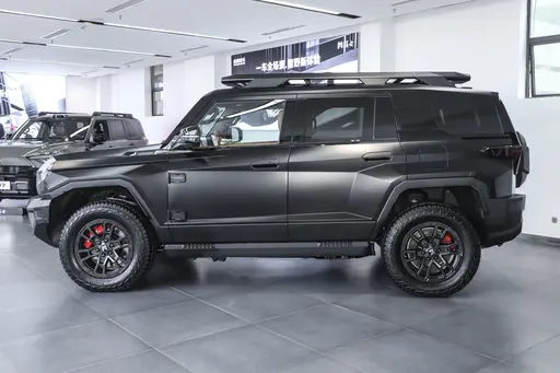 M-Hero 5 DCP_a197c4aab13446058dfff136dbb3f379~512x0