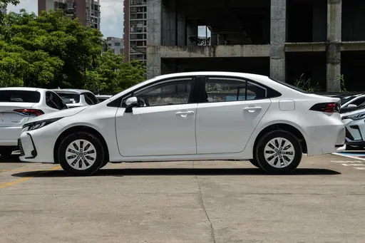 Toyota 15 216b329e6a35cde55d9d0e3cb475f78f~512x0