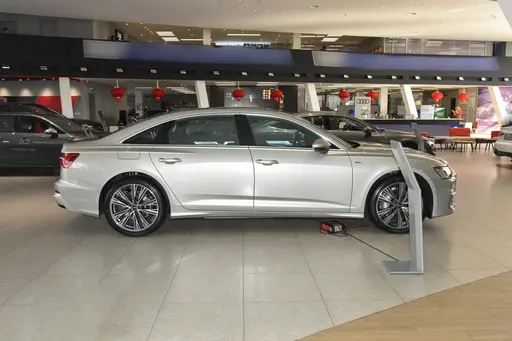 Audi 10 3120f3578e598c0d435c7a66278e61dd~512x0