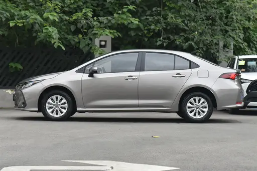 Toyota 12 9b839d425bbe19fedc746a8aee7e6885~512x0