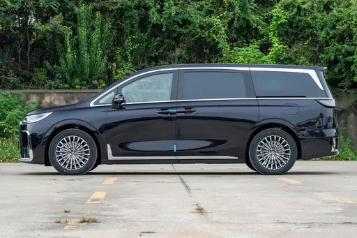 Dongfeng Motor 7 DCP_658cb2593940b3bc342cb465c21a2c92~512x0