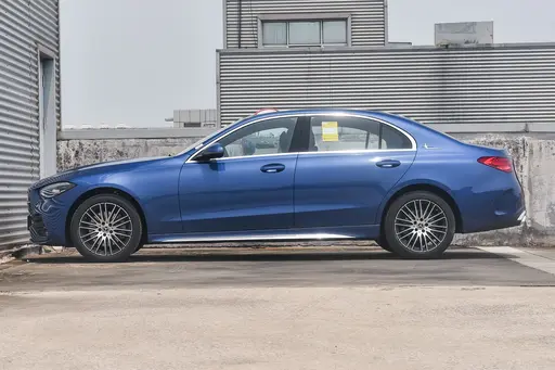 Mercedes-Benz29f0b247d7394e40452195c~512x0 DCP_702d682db29f0b247d7394e40452195c~512x0