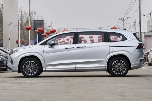 Hyundai 8 DCP_d4ef16763918148467e7a771e4283aff~512x0