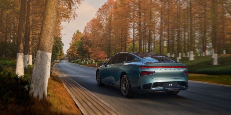 Xpeng P7