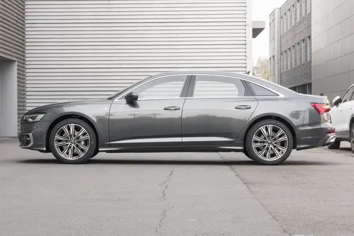 Audi 9 b715965b8231515931697dea3df972d3~512x0