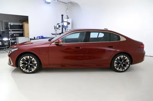 BMW 10 d5982b28f80860fc7fac5d2436308e14~512x0